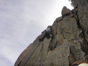 Un servidor en Agujas de Engolasters Via 10 Fissura Rajoli 