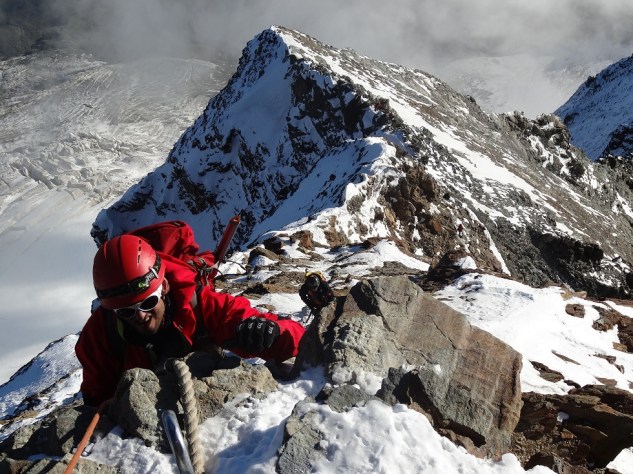 Las torres finales antes del hombre izquierda pared N derecha S. Vacío extremo.