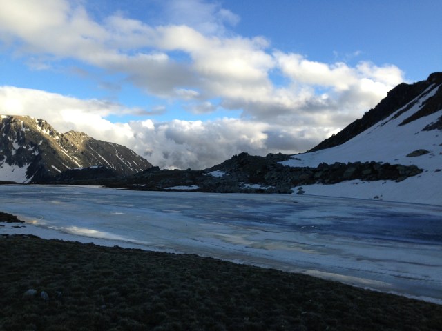 Llegando al Control de Pas de la Casa Andorra Ultra Trail Mitic 2013