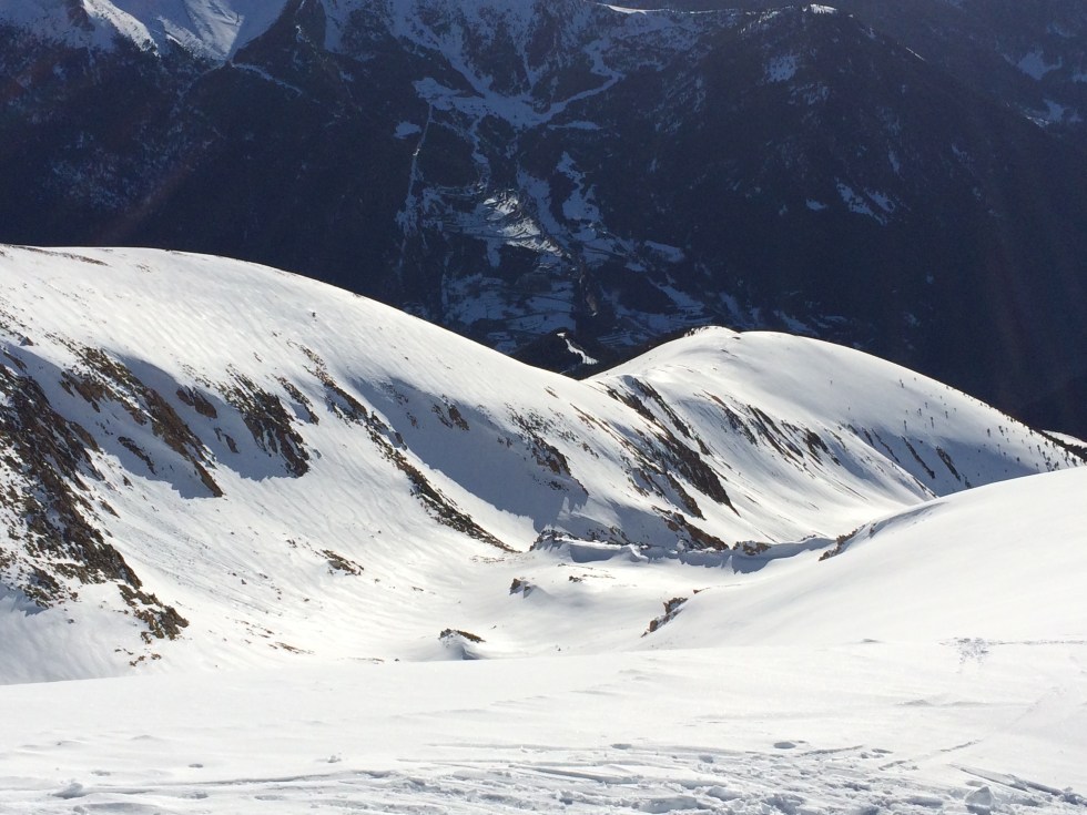 Casamanya Impresionnates las canales subiendo a la derecha